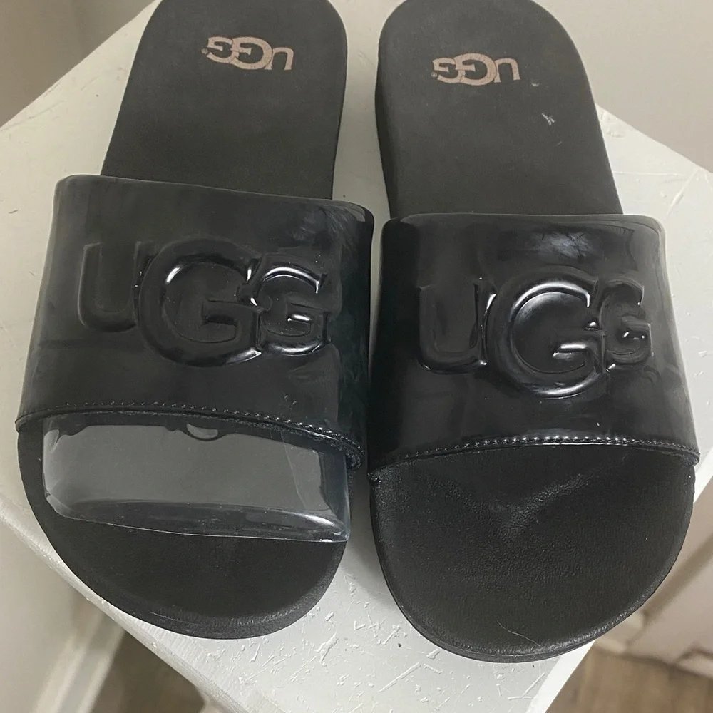 UGG Glossy Black Slides - Picture 1 of 4